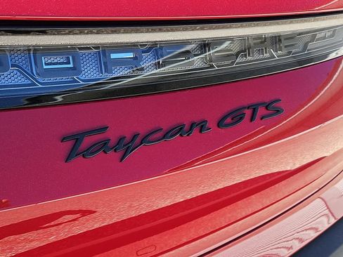 New 2026 Porsche Taycan GTS AWD/4WD image 10