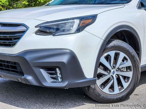 Used 2020 Subaru Outback Premium w/ Popular Package #1 AWD/4WD image 3