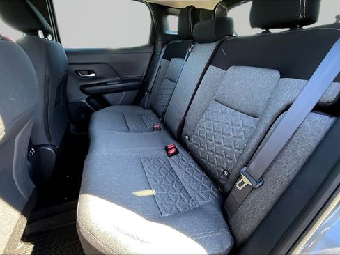 New 2026 Nissan Kicks SV FWD image 17