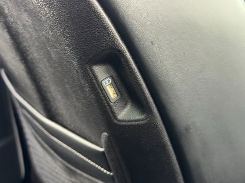 Used 2021 Kia Sorento EX w/ EX AWD X-Line Package image 31