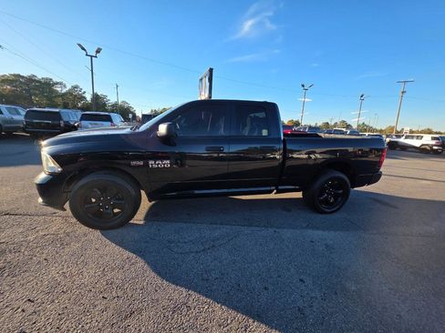 Used 2015 RAM 1500 Express image 2