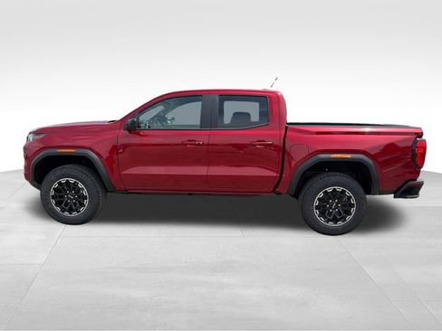 New 2026 GMC Canyon AT4 w/ Technology Plus Package AWD/4WD image 4