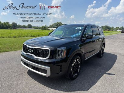Used 2025 Kia Telluride EX w/ EX Captain's Chair Package