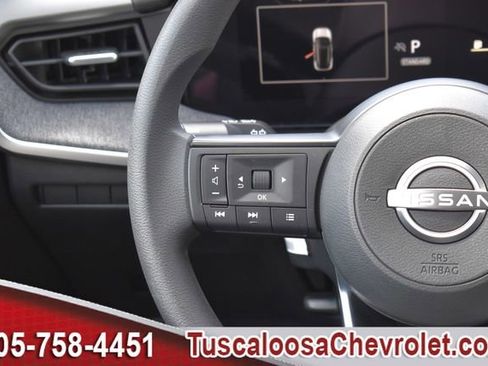Used 2026 Nissan Kicks SV w/ SV Premium Package FWD image 25