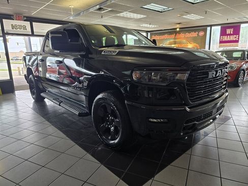 Used 2025 RAM 1500 Tradesman w/ Night Edition AWD/4WD image 3