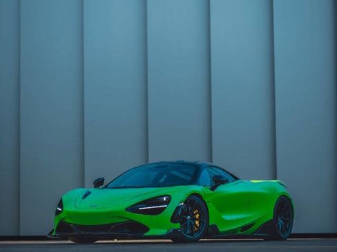 Used 2018 McLaren 720S Performance RWD image 28
