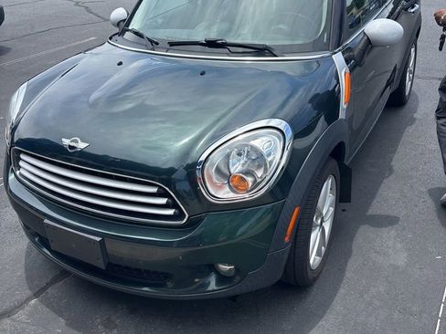 Used 2013 MINI Cooper Countryman FWD image 2