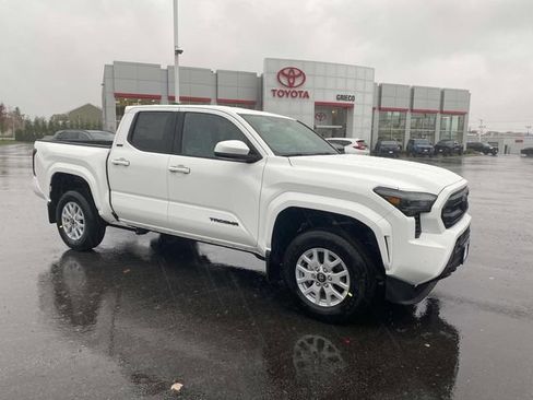 New 2025 Toyota Tacoma SR5 image 1