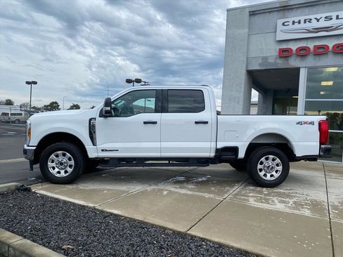 Used 2024 Ford F250 XLT image 4
