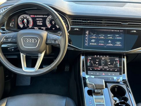 Used 2024 Audi Q7 3.0T Premium image 14
