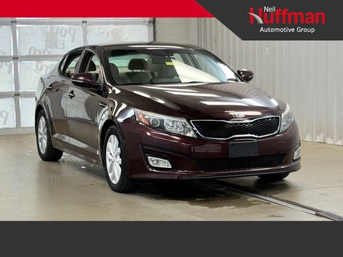 Used 2015 Kia Optima LX FWD image 1