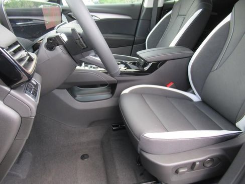 New 2025 Buick Envision Sport Touring image 15