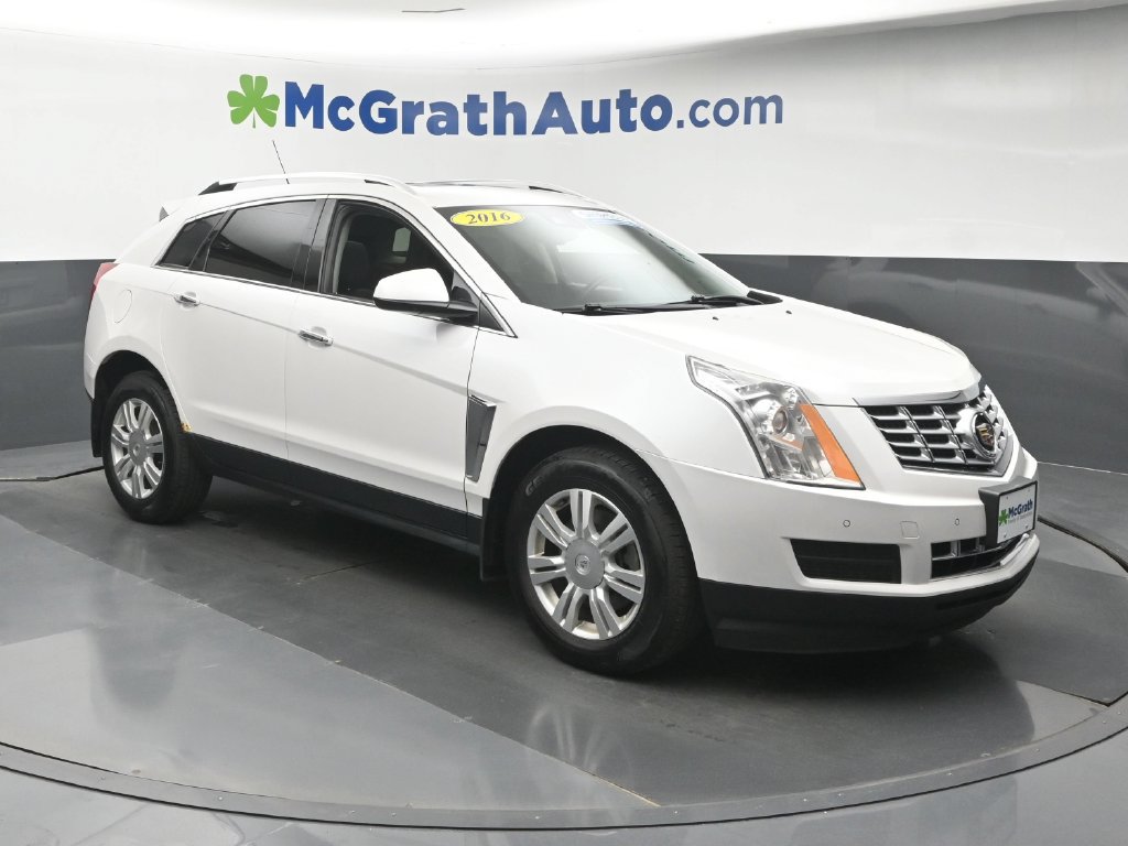 Used 2016 Cadillac SRX Luxury w/ Driver Awareness Package FWD image 2
