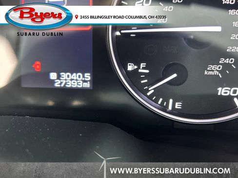 Used 2023 Subaru Outback Touring AWD/4WD image 1