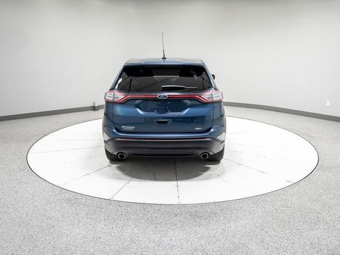 Used 2018 Ford Edge SE AWD/4WD image 29