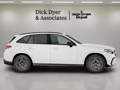 Used 2026 Mercedes-Benz GLC 300 image 6