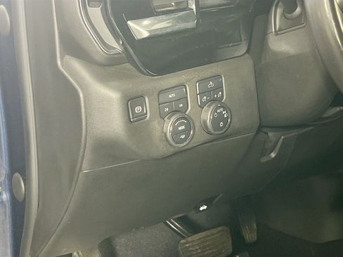 Used 2022 Chevrolet Silverado 1500 LT image 10