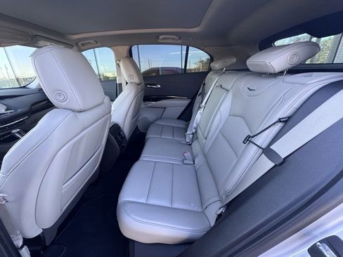 Used 2019 Cadillac XT4 Premium Luxury w/ Enhanced Visibility Package image 14