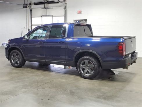 Certified 2023 Honda Ridgeline RTL image 6