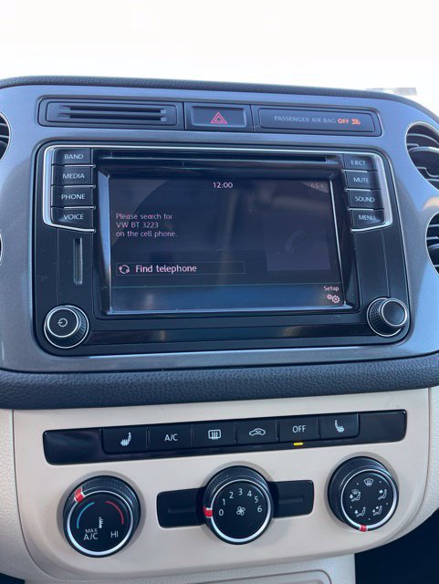 Used 2017 Volkswagen Tiguan Wolfsburg Edition FWD image 40