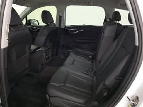 Used 2023 Audi Q7 3.0T Premium Plus w/ Premium Plus Package AWD/4WD image 7