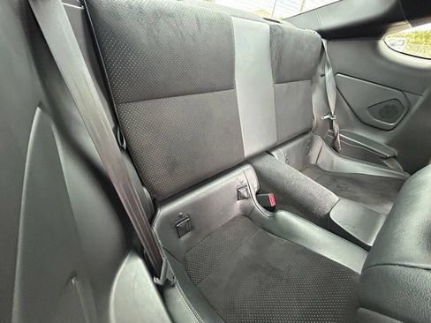 Used 2023 Toyota GR86 Premium RWD image 28