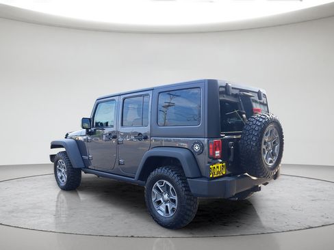 Used 2017 Jeep Wrangler Unlimited Rubicon w/ Connectivity Group AWD/4WD image 5