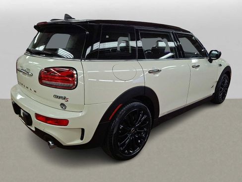 Certified 2023 MINI Cooper Clubman S AWD/4WD image 4