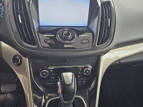 Used 2013 Ford Escape SEL AWD/4WD image 19