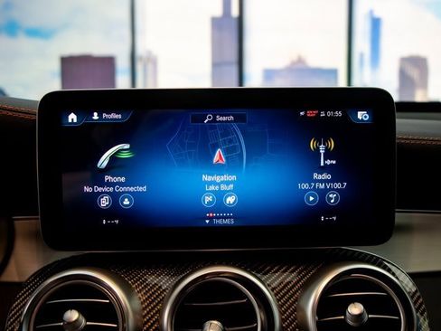 Certified 2022 Mercedes-Benz GLC 43 AMG 4MATIC image 19