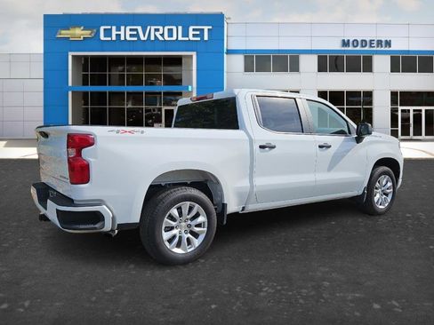 New 2026 Chevrolet Silverado 1500 Custom AWD/4WD image 6
