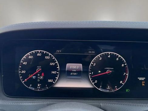 Used 2019 Mercedes-Benz S 560 Sedan image 18