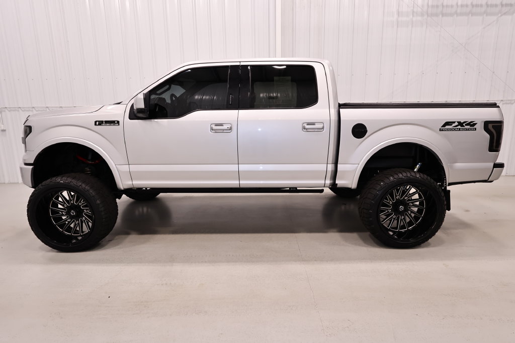 Used 2015 Ford F150 XLT w/ Equipment Group 302A Luxury AWD/4WD image 6