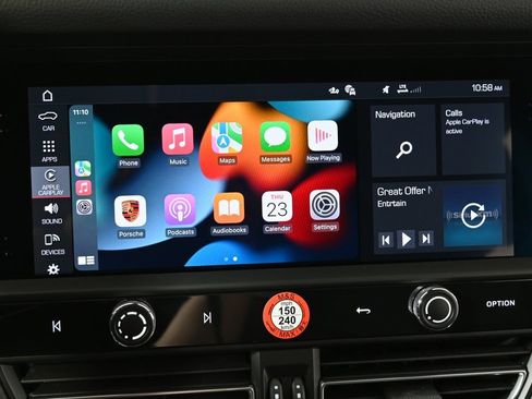 New 2026 Porsche Macan image 14