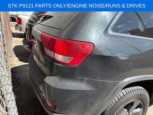 Used 2012 Jeep Grand Cherokee Laredo AWD/4WD image 6