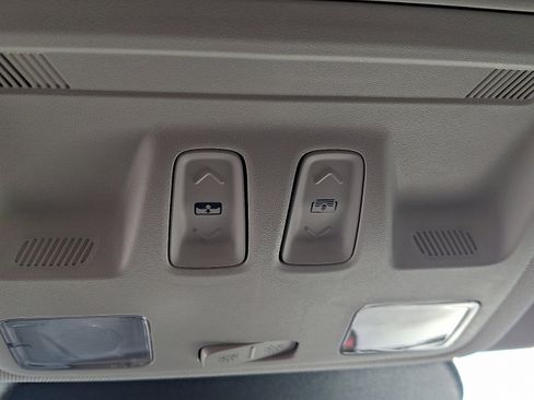 Used 2022 Ford Escape SEL w/ SEL Stealth AWD Package image 25