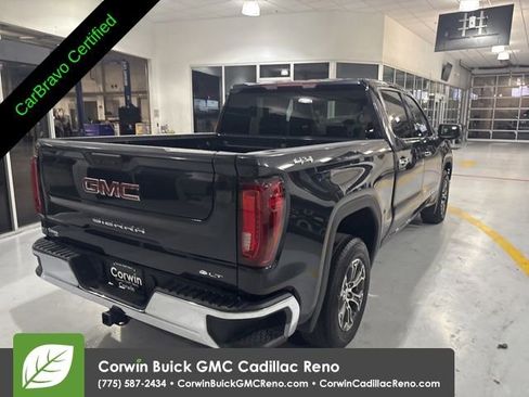 Certified 2025 GMC Sierra 1500 SLT AWD/4WD image 10