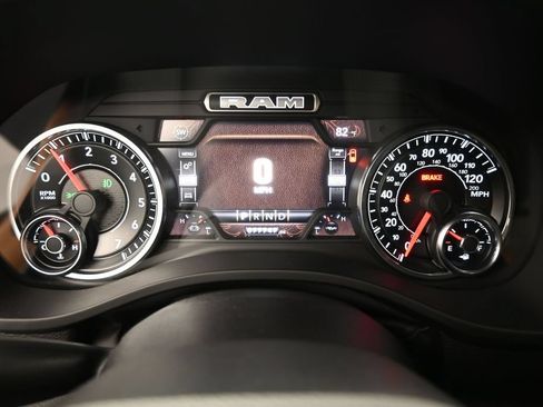 Used 2023 RAM 1500 Laramie AWD/4WD image 7