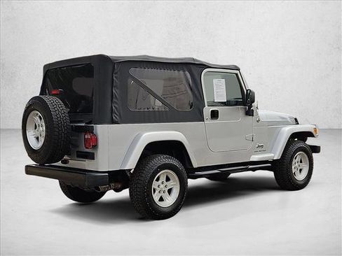 Used 2006 Jeep Wrangler Unlimited AWD/4WD image 5