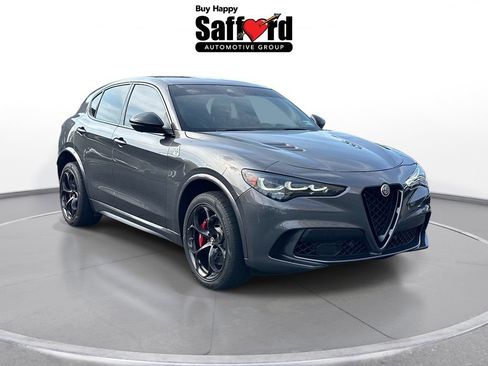 Used 2024 Alfa Romeo Stelvio Quadrifoglio AWD/4WD image 9