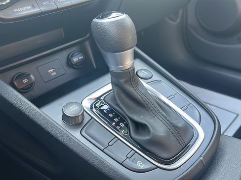 Certified 2022 Hyundai Kona SE AWD/4WD image 18
