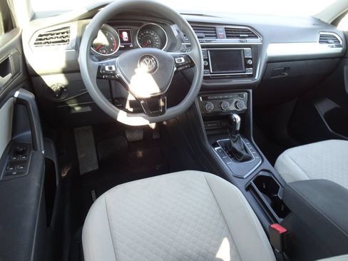Used 2018 Volkswagen Tiguan S FWD image 13