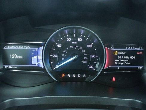 Used 2018 Ford Explorer Sport image 28