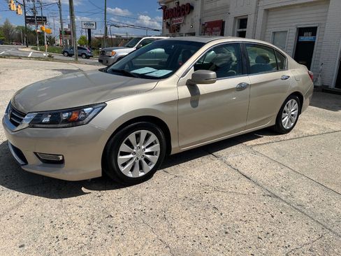 Used 2013 Honda Accord EX-L image 3