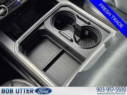 Certified 2022 Ford F250 Platinum w/ FX4 Off-Road Package AWD/4WD image 19