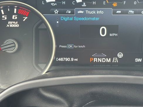 Used 2018 Ford F150 Raptor w/ Equipment Group 802A Luxury image 17