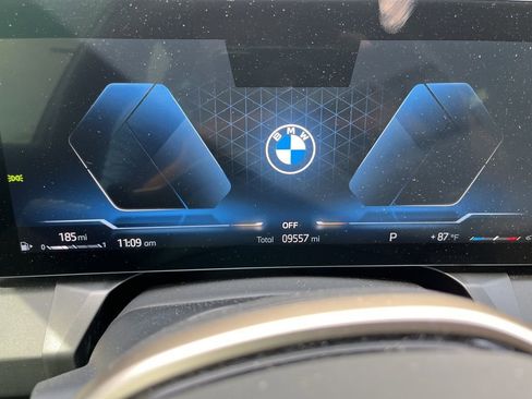 Used 2025 BMW X3 xDrive30i w/ Premium Package image 9