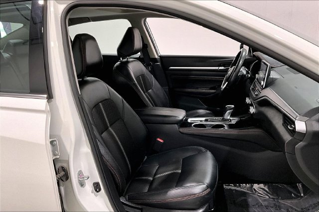 Used 2023 Nissan Altima 2.5 SR AWD/4WD image 37