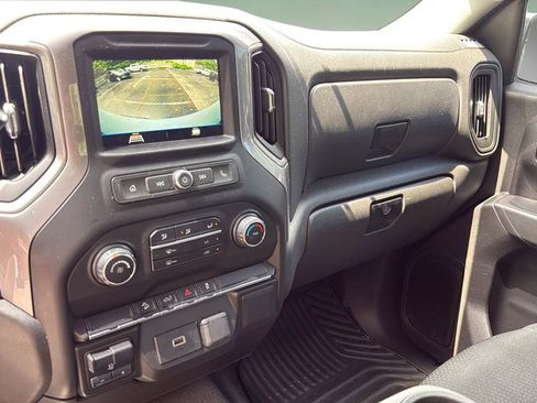 Used 2019 Chevrolet Silverado 1500 Custom Trail Boss w/ Custom Convenience Package AWD/4WD image 27