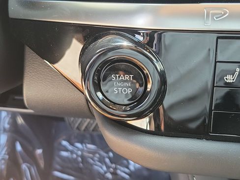 Certified 2026 Nissan Pathfinder SV AWD/4WD image 31